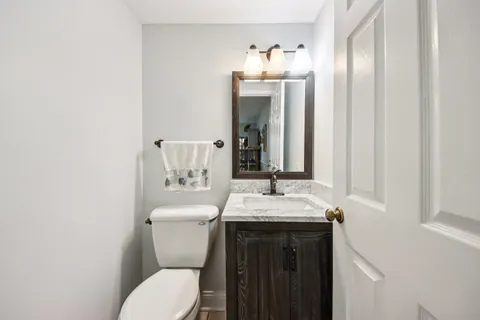 $305,000 | 149 South Stonington Drive, Unit 341, Palatine, IL 60074