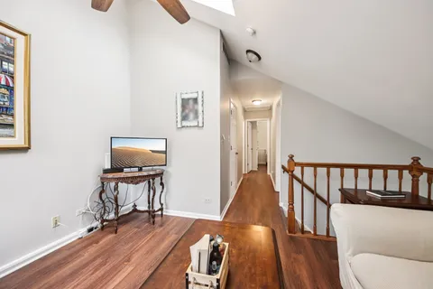 $305,000 | 149 South Stonington Drive, Unit 341, Palatine, IL 60074