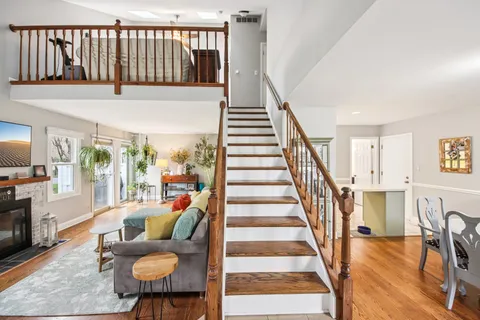 $305,000 | 149 South Stonington Drive, Unit 341, Palatine, IL 60074