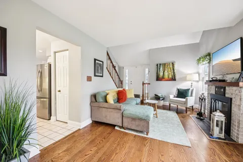 $305,000 | 149 South Stonington Drive, Unit 341, Palatine, IL 60074