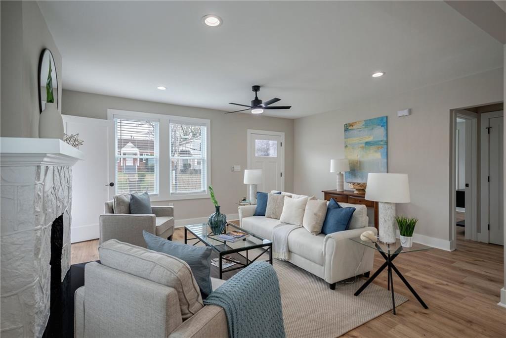 1283 Beecher Street Southwest Atlanta, GA 30310 - Photo 4 of 49