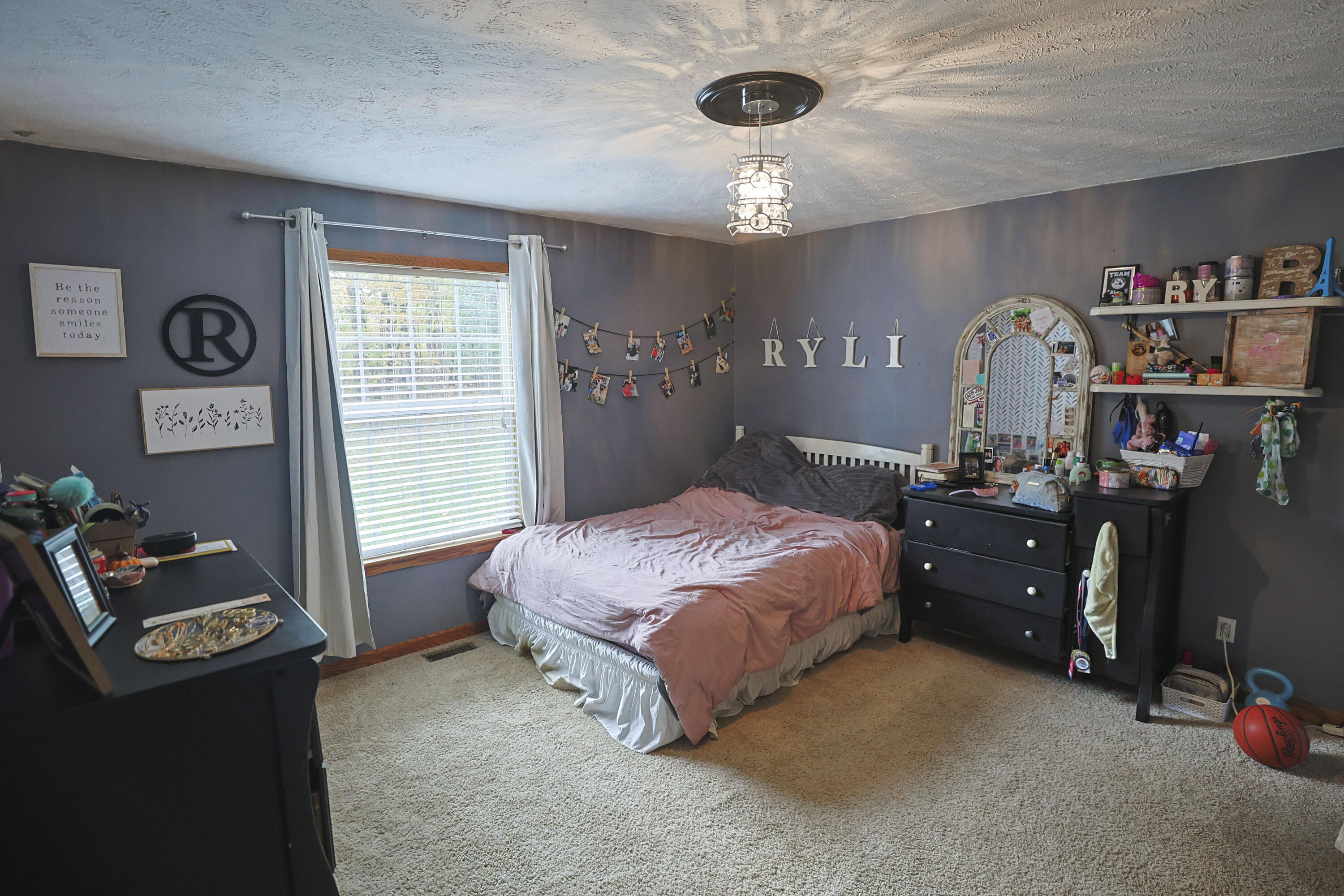 66082 Victoria Lane Cassopolis, MI 49031 - Photo 21 of 64 66082 Victoria_2025_IMG_9498