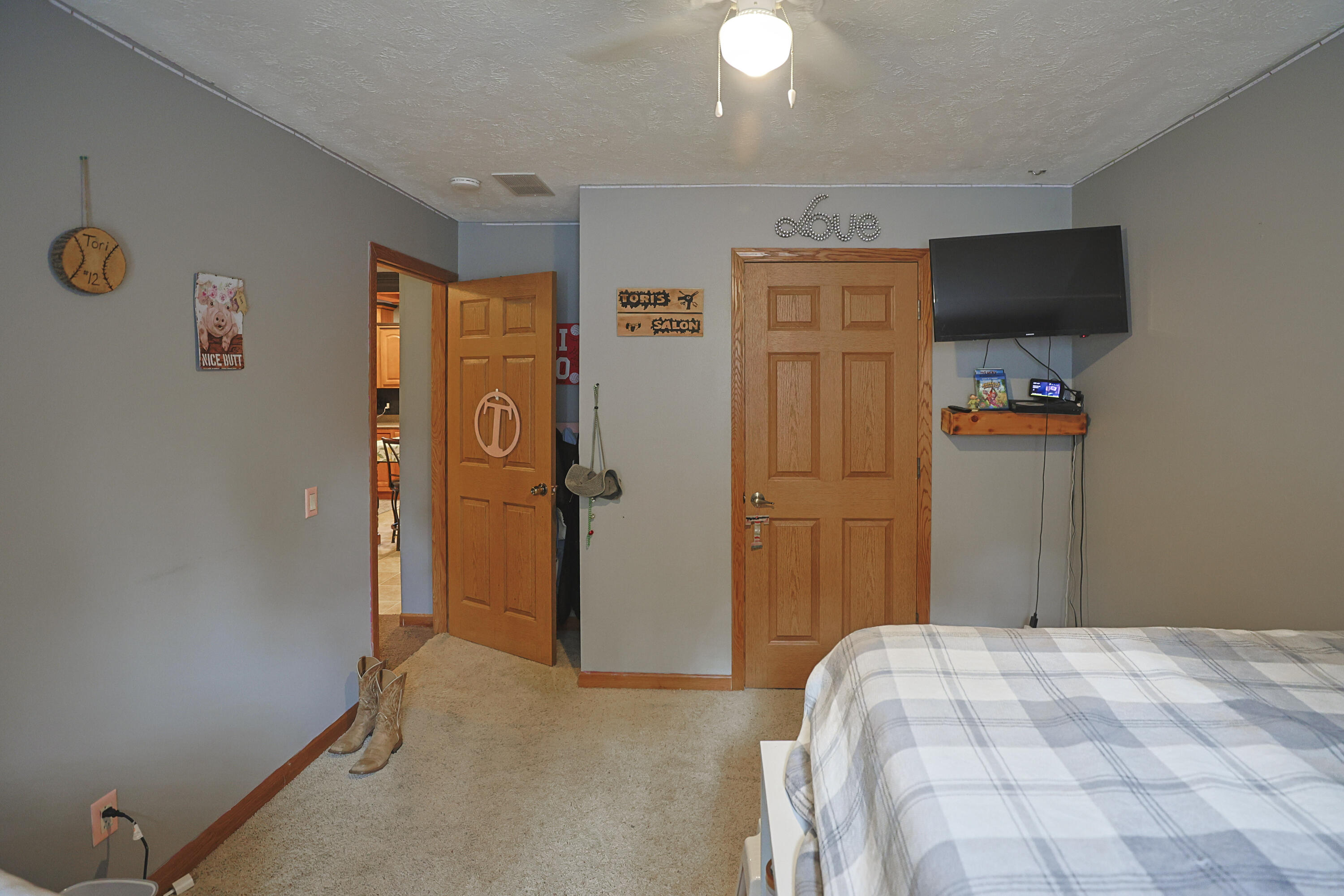 66082 Victoria Lane Cassopolis, MI 49031 - Photo 23 of 64 66082 Victoria_2025_IMG_9495