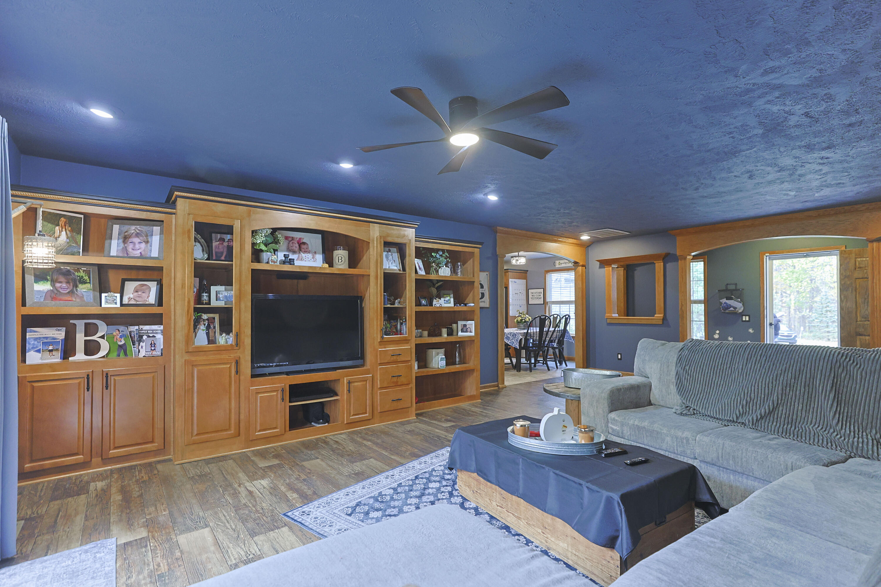 66082 Victoria Lane Cassopolis, MI 49031 - Photo 6 of 64 66082 Victoria_2025_IMG_9528