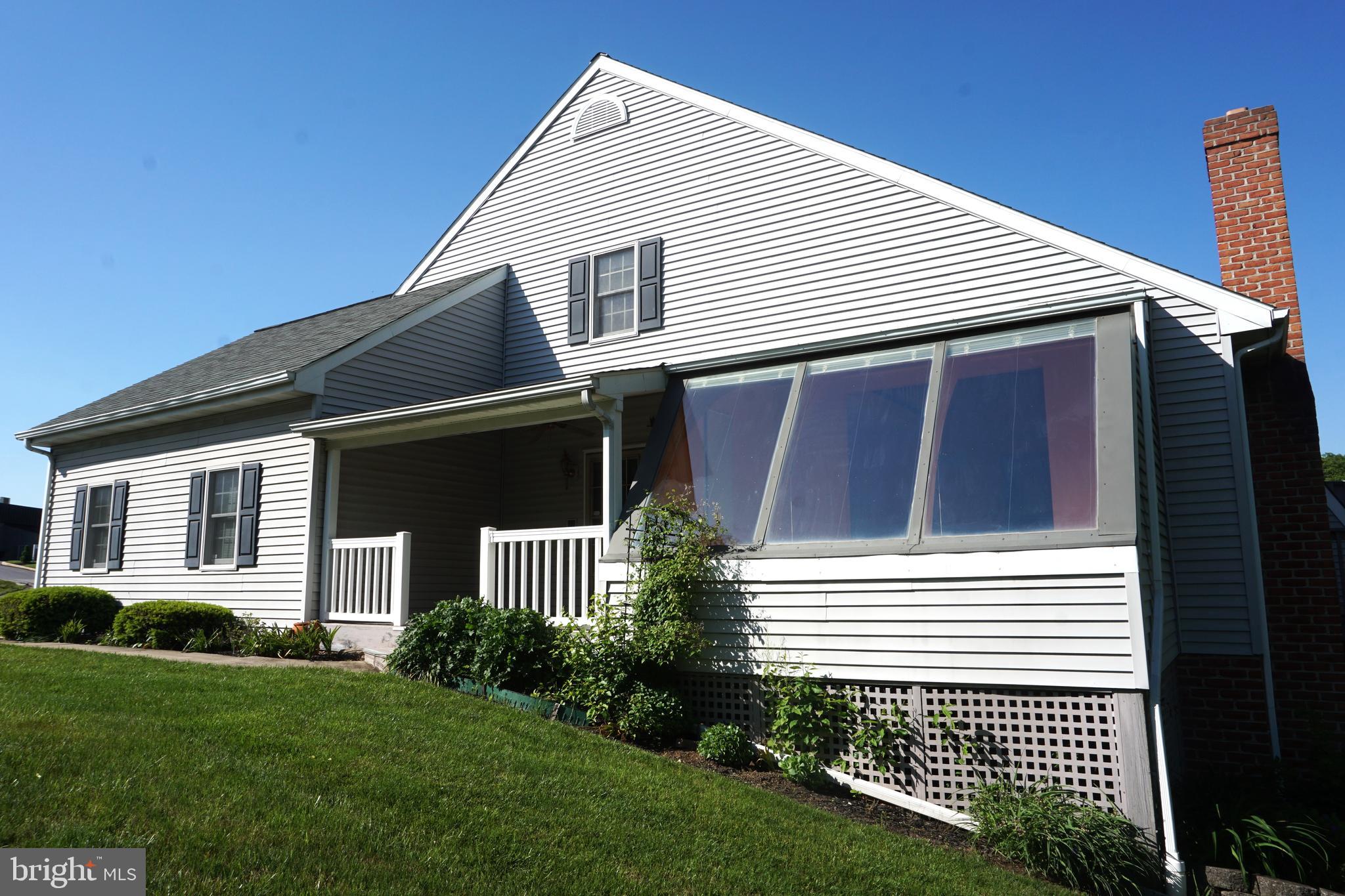 1846 Barley Road York, PA 17408 - Photo 4 of 45 Gallery Image 4