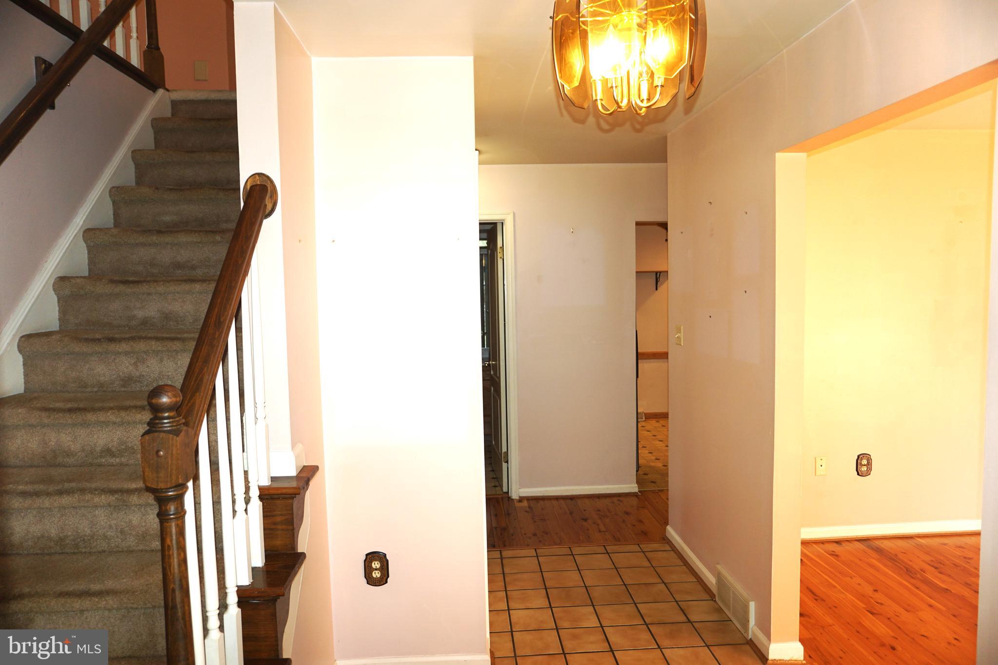 1846 Barley Road York, PA 17408 - Photo 7 of 45 Gallery Image 7