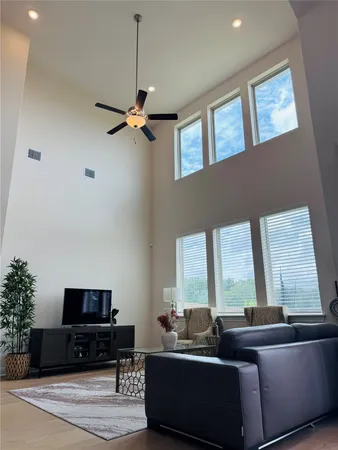 $2,700 | 1513 Harrongton Way, Leander, TX 78641