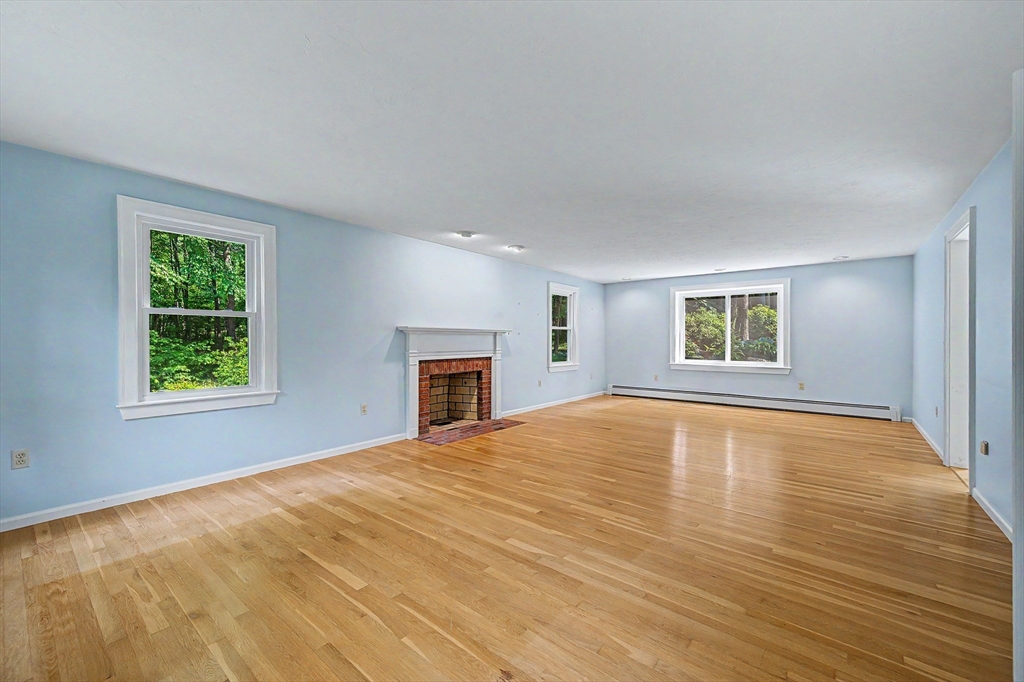 29 Pond Street Hopkinton, MA 01748 - Photo 15 of 42