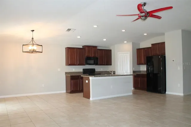 $314,900 | 10633 Standing Stone Drive, Wimauma, FL 33598