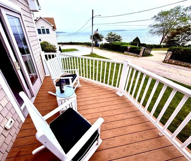 20 Roxbury Road Narragansett, RI 02882 - Photo 20 of 42