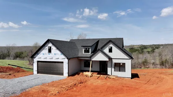 $539,900 | 9726 Leesville Road, Evington, VA 24550