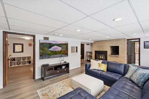 $575,000 | 2400 Cedarwood Ridge, Minnetonka, MN 55305