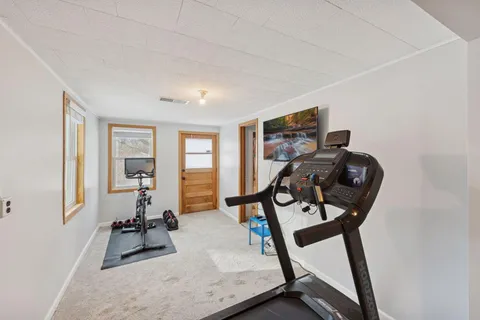 $575,000 | 2400 Cedarwood Ridge, Minnetonka, MN 55305