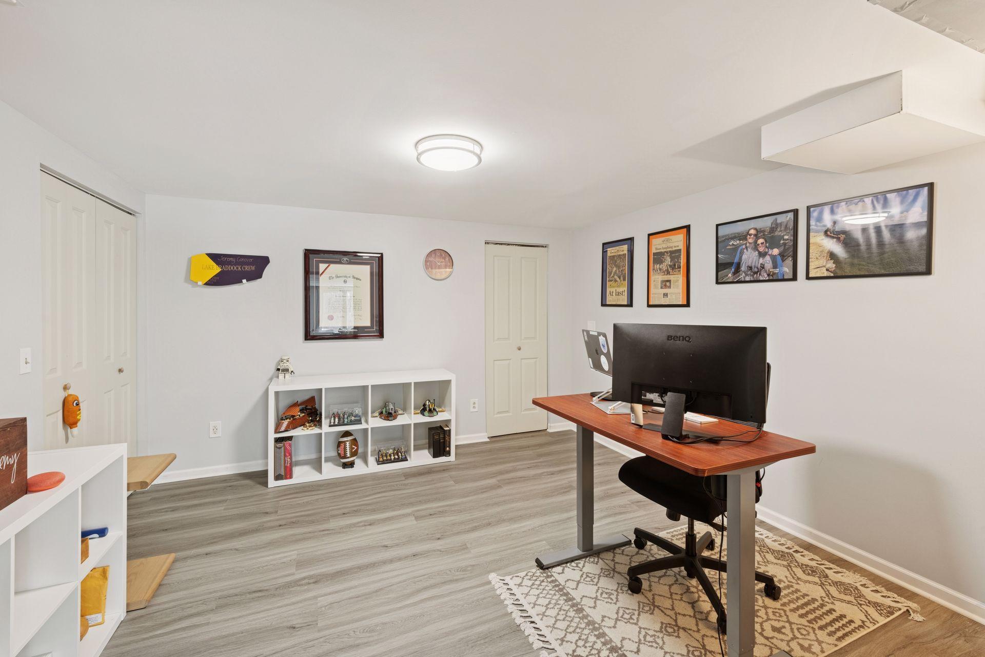 2400 Cedarwood Ridge Minnetonka, MN 55305 - Photo 31 of 36