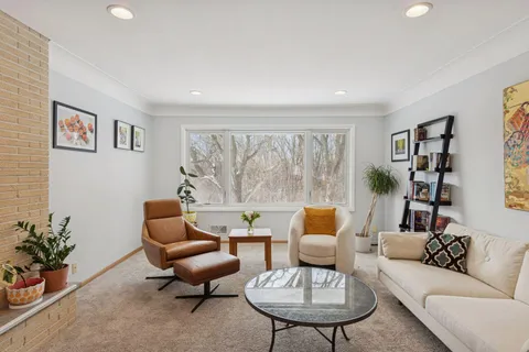 $575,000 | 2400 Cedarwood Ridge, Minnetonka, MN 55305