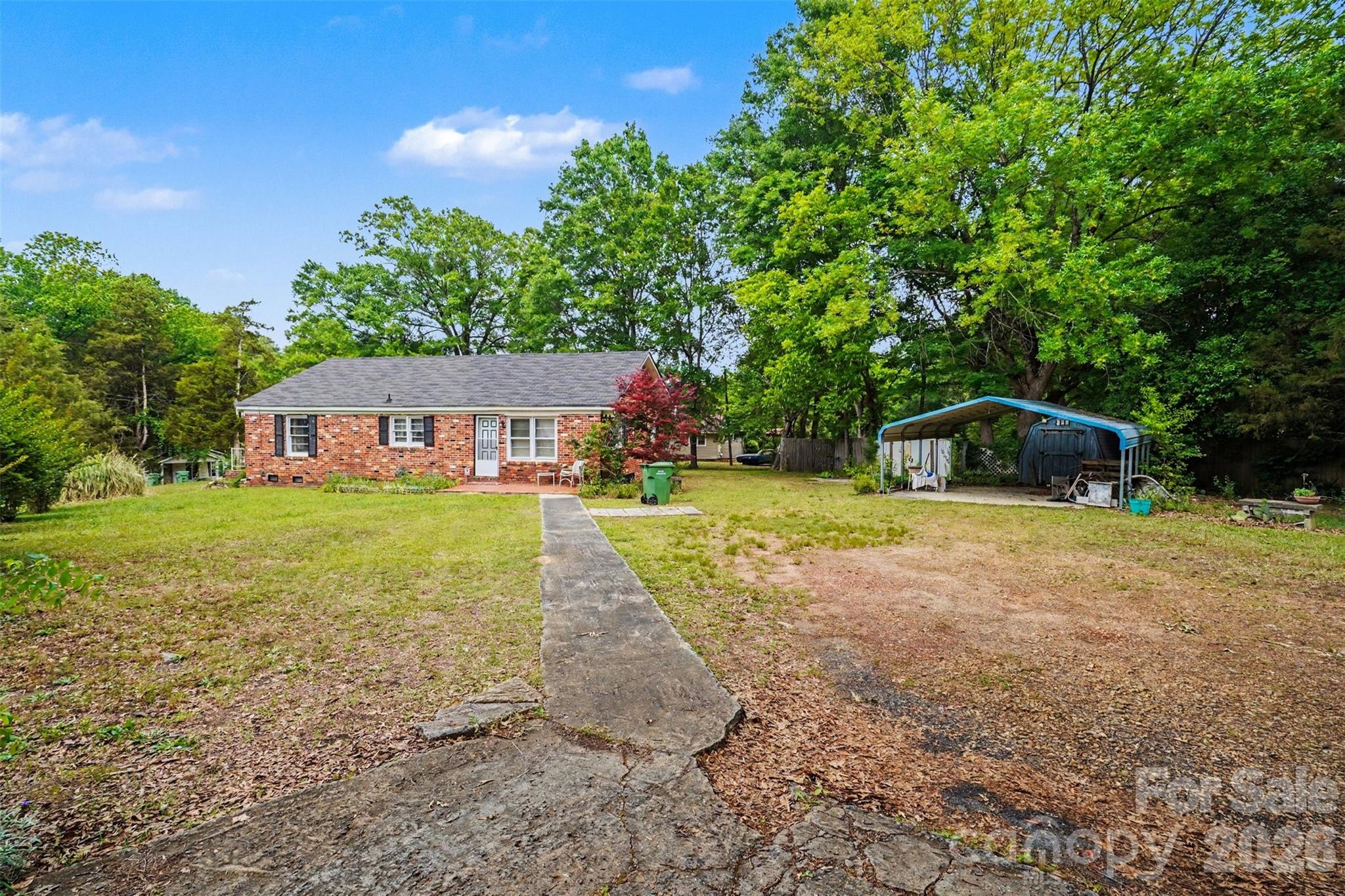 301 Hampton Road Lancaster, SC 29720 - Photo 3 of 16