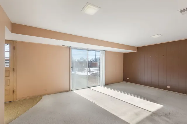 $450,000 | 7745 Beckwith Road, Morton Grove, IL 60053