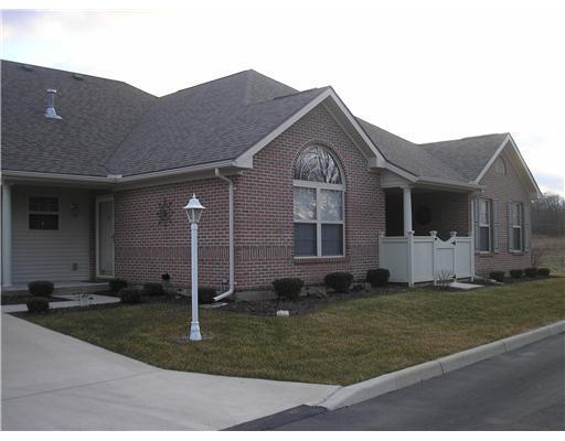 723 Deerfield Trail, Unit 29 Springfield, OH 45503 - Photo 2 of 15