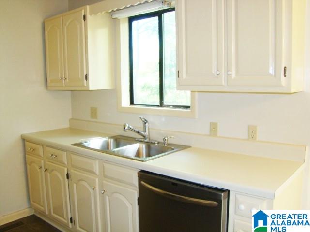 6319 Saks Road Anniston, AL 36206 - Photo 9 of 20