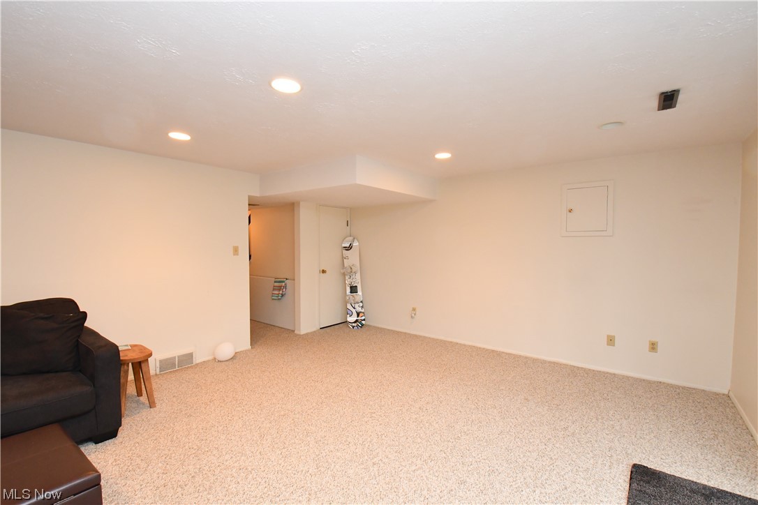 956 Canyon View Road Northfield, OH 44067 - Photo 18 of 23