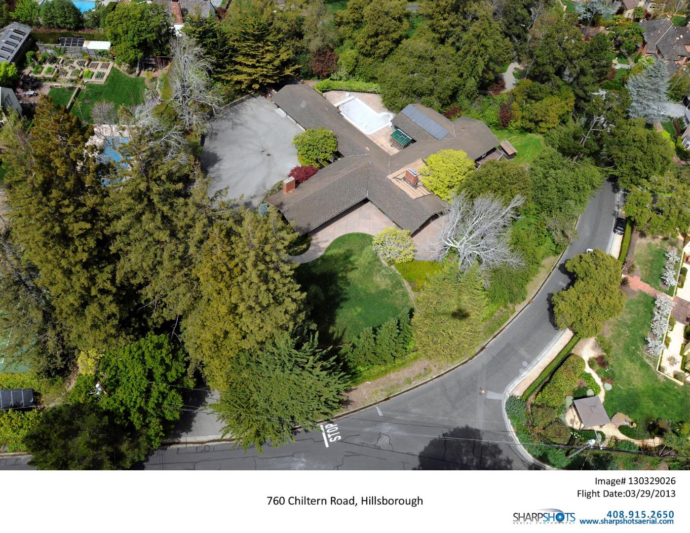 760 Chiltern Road Hillsborough, CA 94010 - Photo 4 of 56 a black and white photo of a house