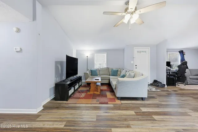 $244,000 | 512 Timothy Drive, Elizabeth City, NC 27909