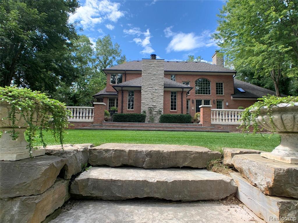30246 Inkster Road Franklin, MI 48025 - Photo 10 of 53