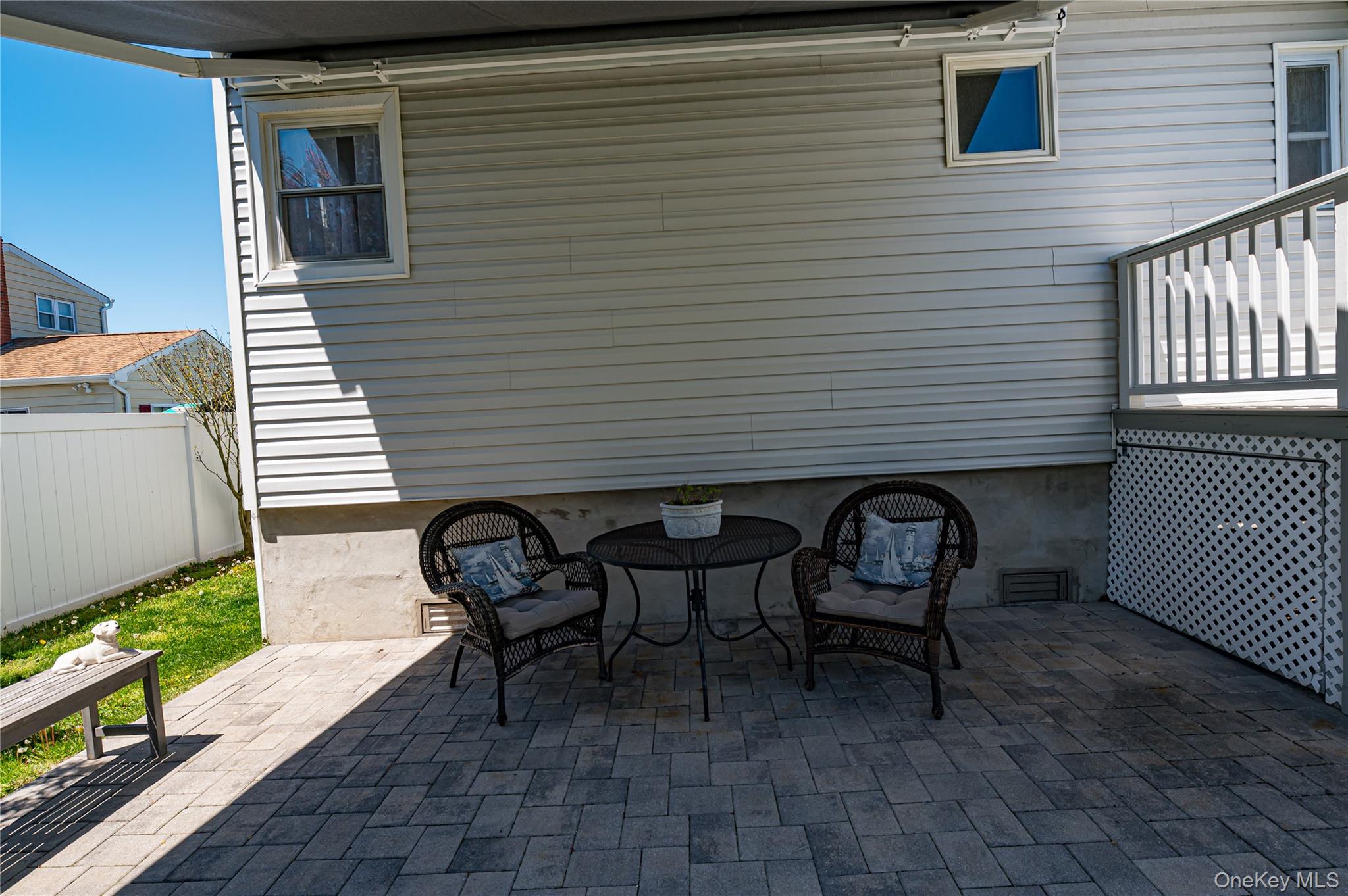 43 Spruce Place Lindenhurst, NY 11757 - Photo 24 of 26