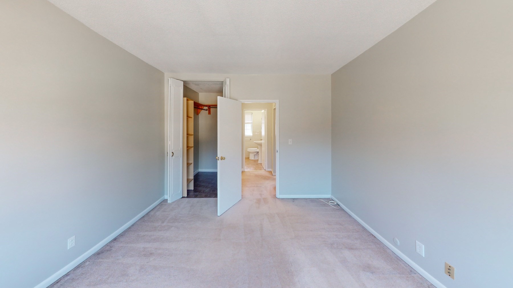 137 Lake Shore Road, Unit 4 Boston, MA 02135 - Photo 17 of 23 Gallery Image 17