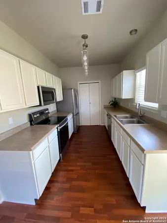 $1,800 | 826 Brandon Willow, San Antonio, TX 78216