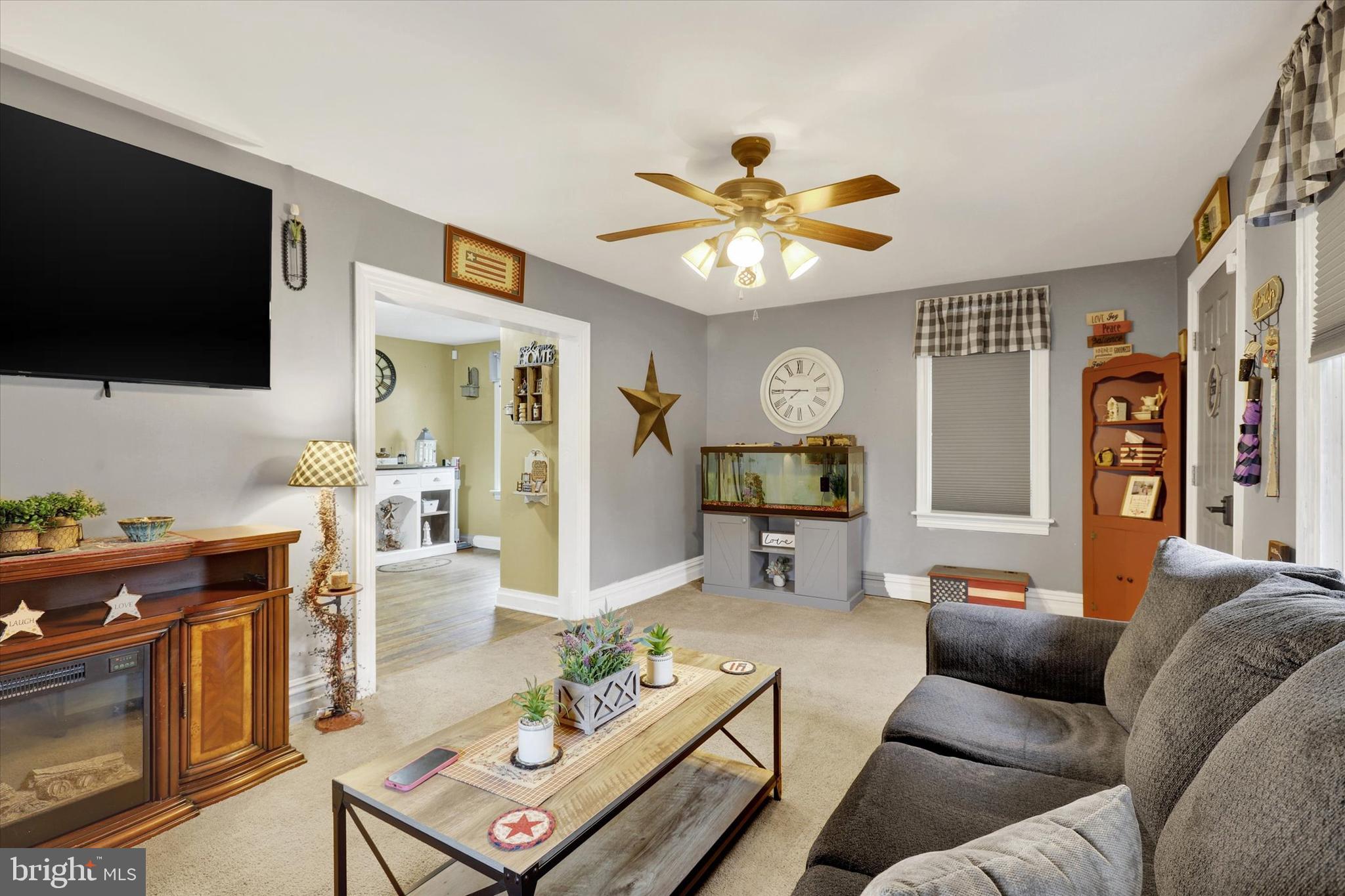 18 Center Street Hanover, PA 17331 - Photo 4 of 27 Gallery Image 4