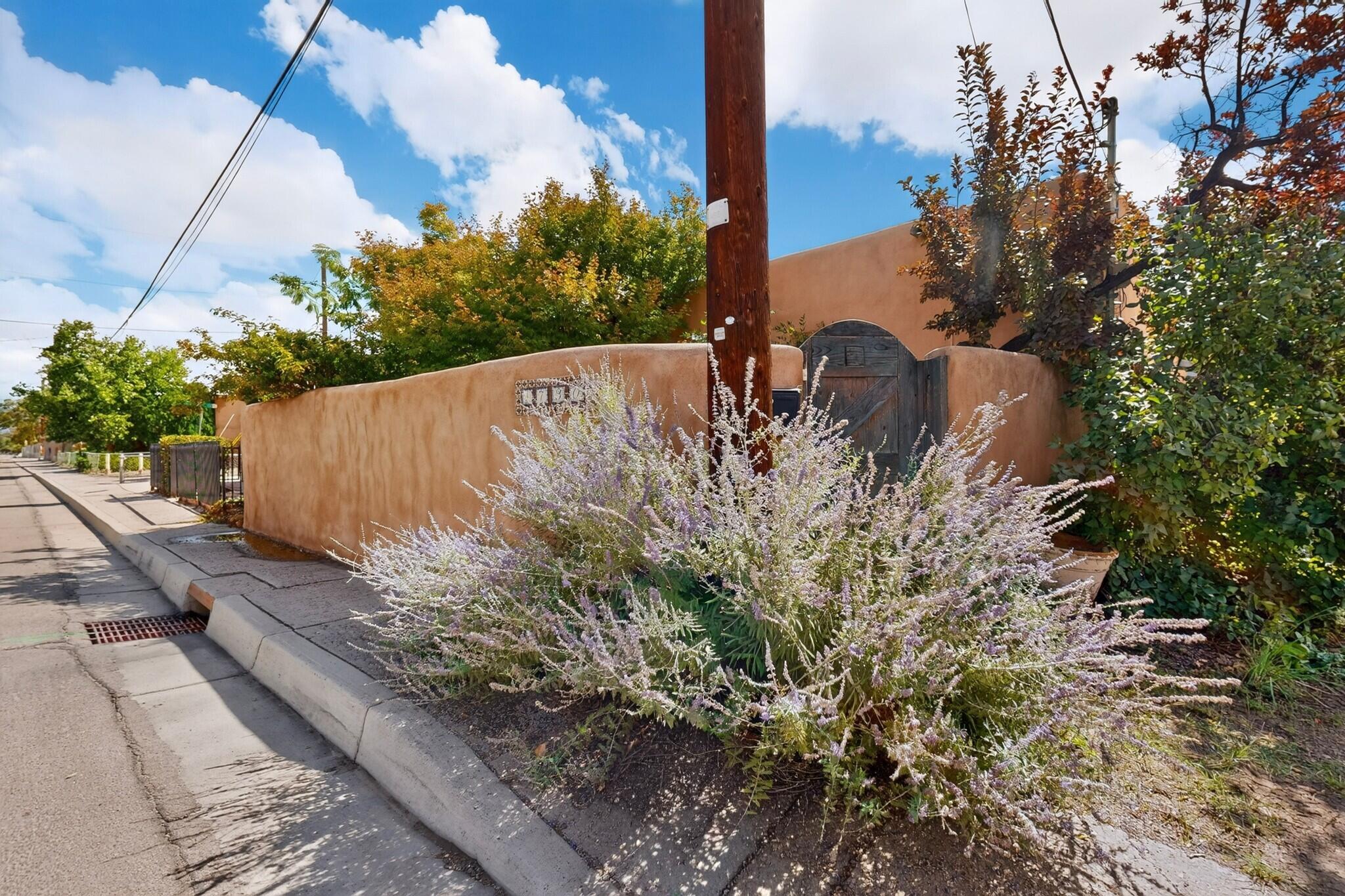 1730 Griegos Road Northwest Albuquerque, NM 87107 - Photo 38 of 45 Gallery Image 38