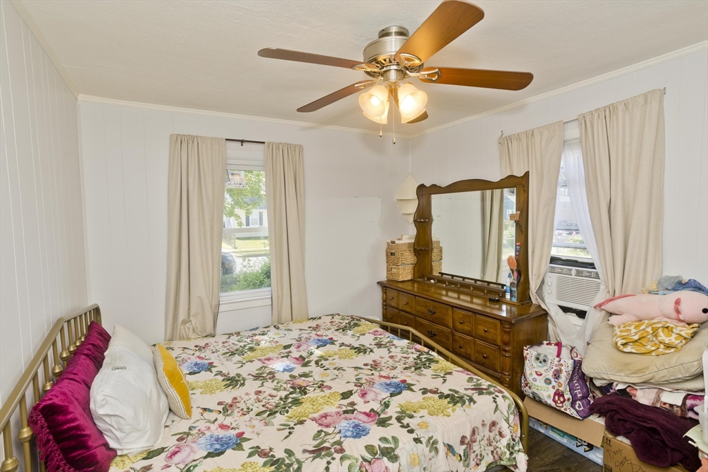 39 Seymour Avenue Springfield, MA 01109 - Photo 10 of 27 Gallery Image 10