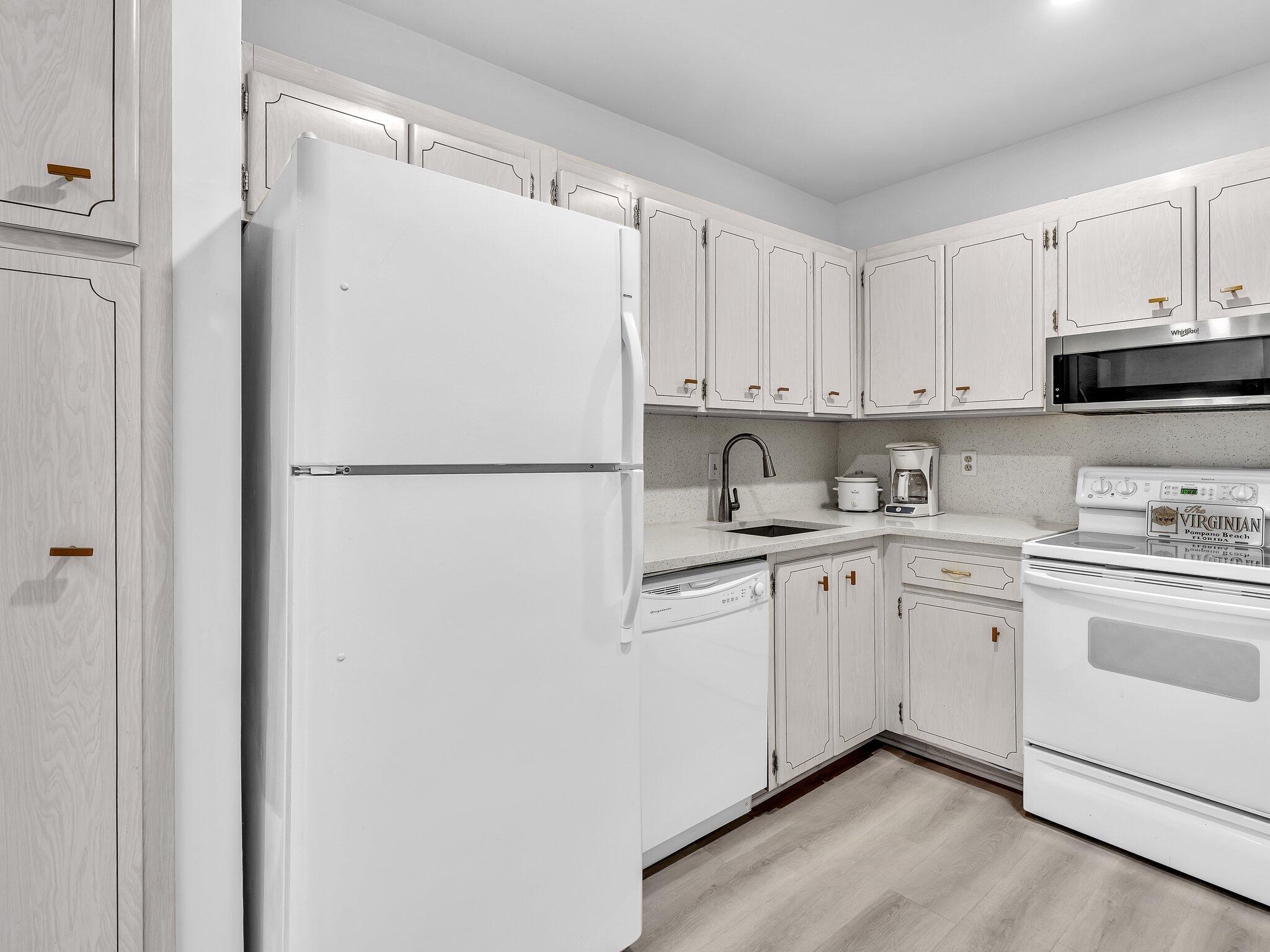 330 South Cypress Road, Unit 628 Pompano Beach, FL 33060 - Photo 7 of 56 FPP00046 (1)