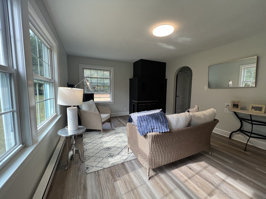 15 Gardner Road Hubbardston, MA 01452 - Photo 8 of 18 Gallery Image 8