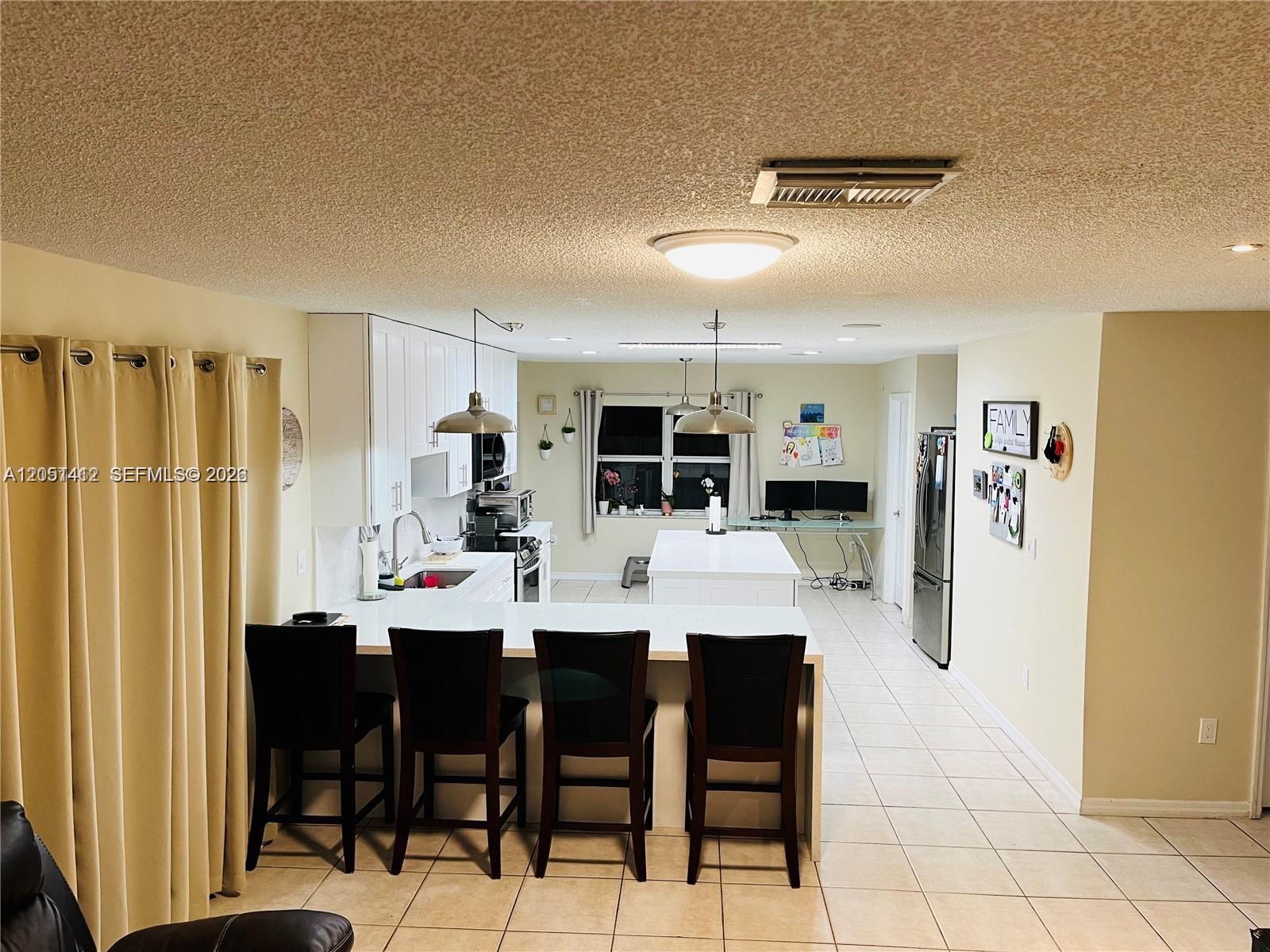 16453 Southwest 75th Terrace Miami, FL 33193 - Photo 15 of 26