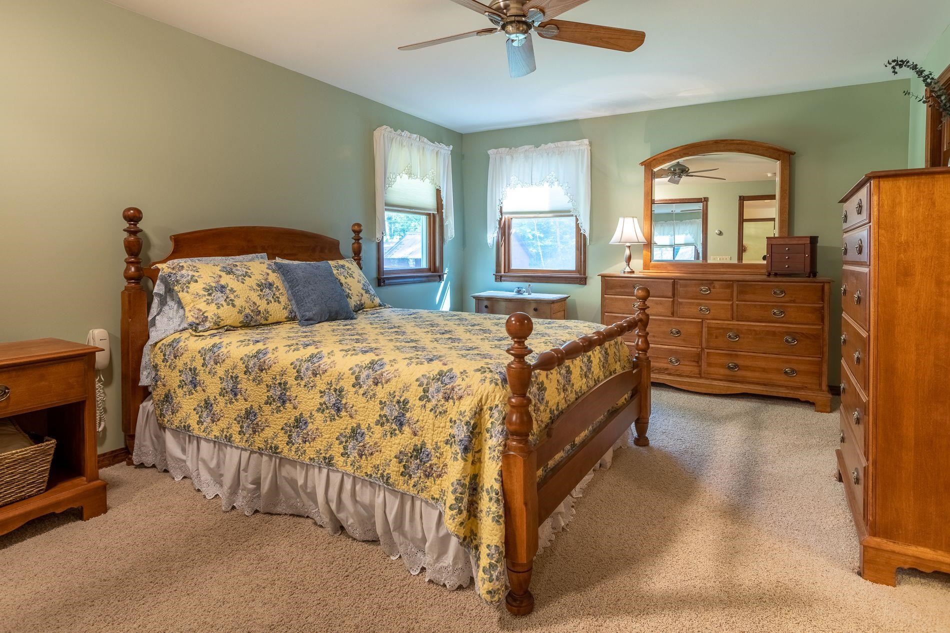 713 Halls Lake Road Newbury, VT 05051 - Photo 18 of 33 Gallery Image 18