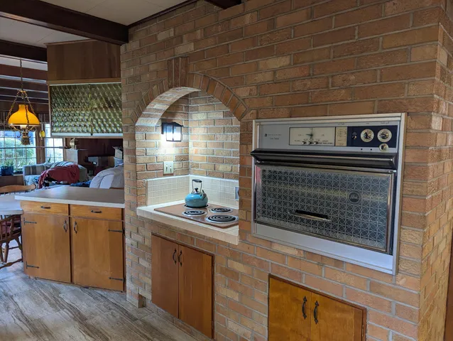 $274,000 | 122 North Hudson Street, Coldwater, MI 49036