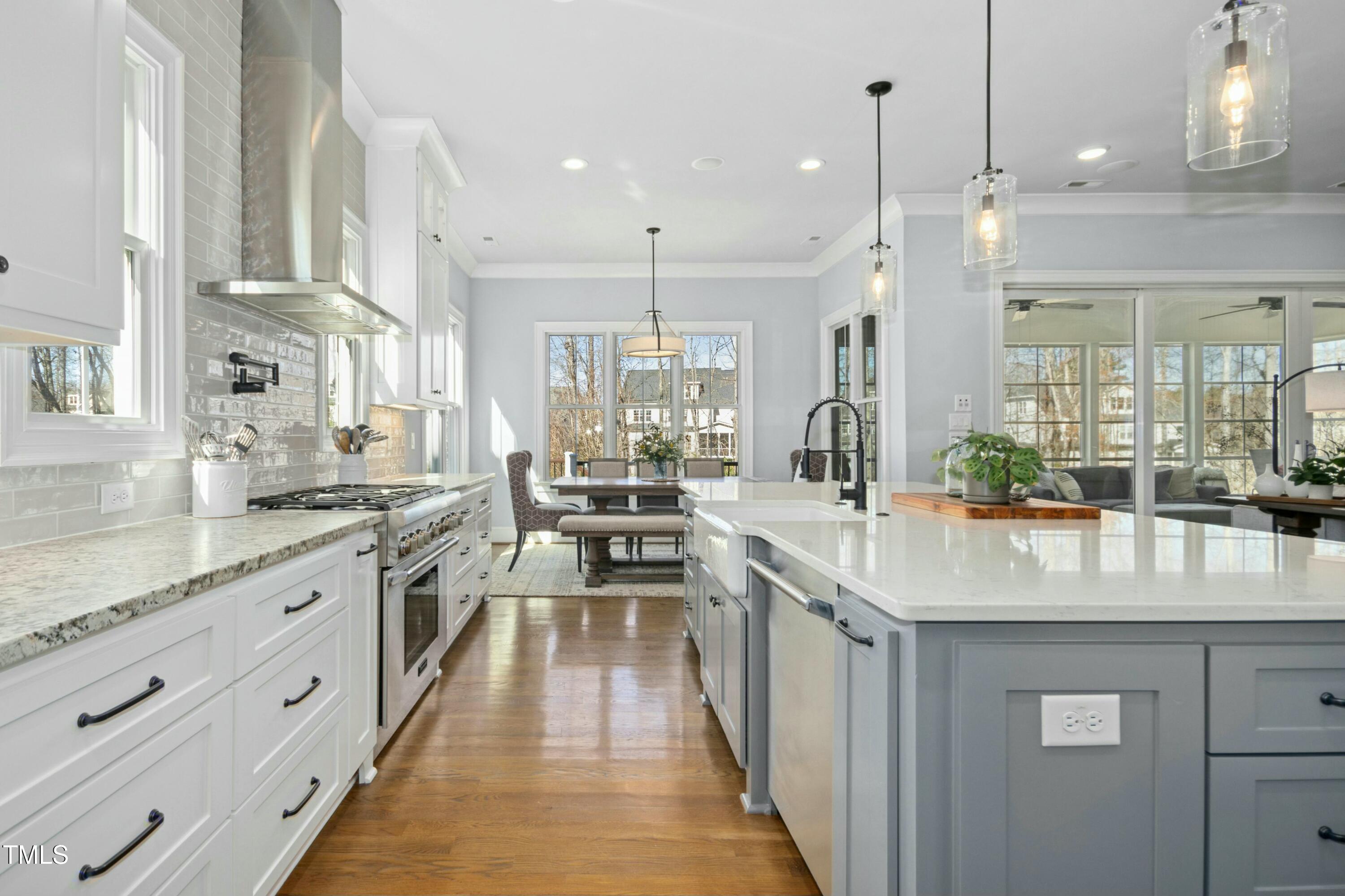 2046 Fellini Drive Apex, NC 27502 - Photo 2 of 94 tempImagel9a9SW