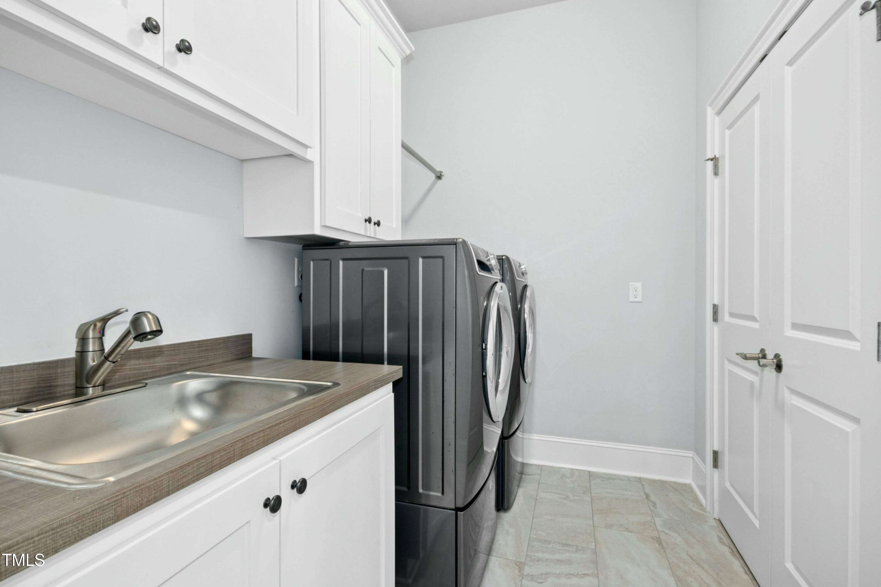 2046 Fellini Drive Apex, NC 27502 - Photo 39 of 94 tempImageSlK3yx