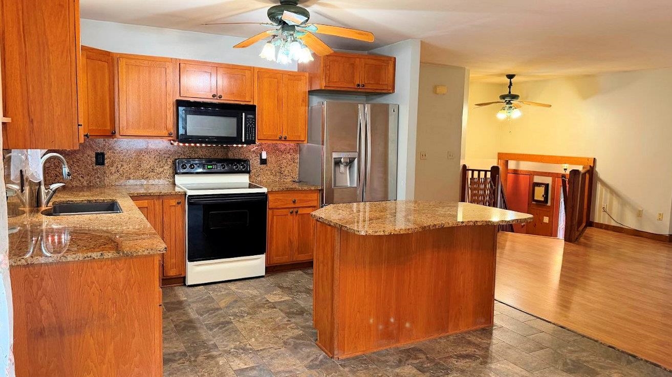 338 South Street DeForest, WI 53532 - Photo 19 of 77