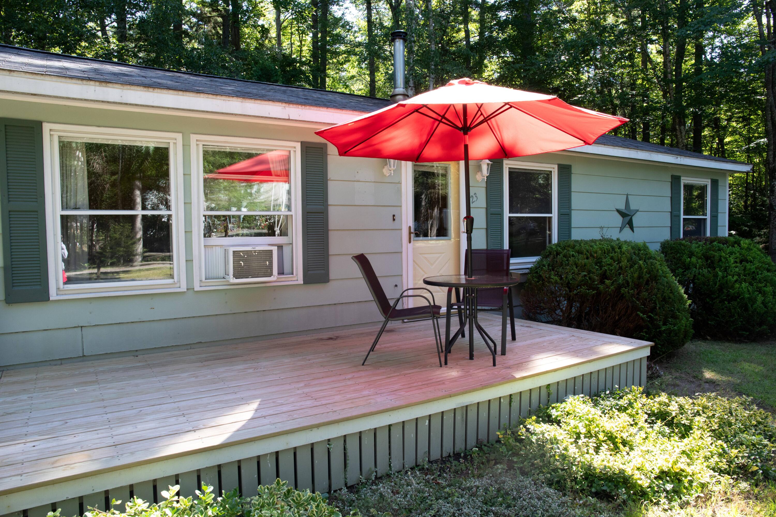 23 Nichols Road East Boothbay, ME 04544 - Photo 3 of 30 23 Nichols front deck