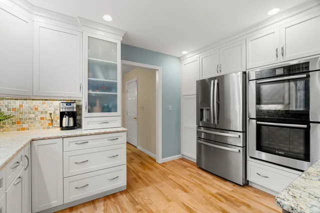 $899,000 | 77 Stowell Road, Bedford, NH 03110