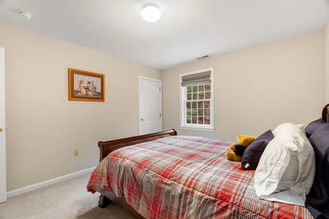 $899,000 | 77 Stowell Road, Bedford, NH 03110