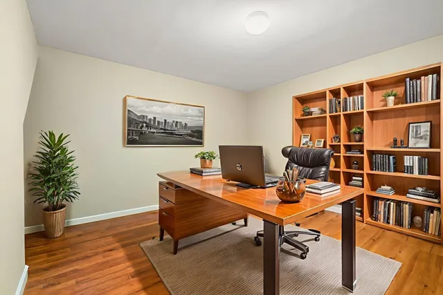 $899,000 | 77 Stowell Road, Bedford, NH 03110