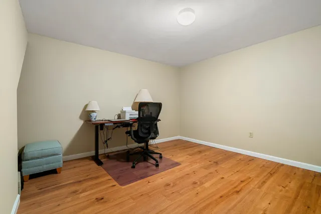 $899,000 | 77 Stowell Road, Bedford, NH 03110