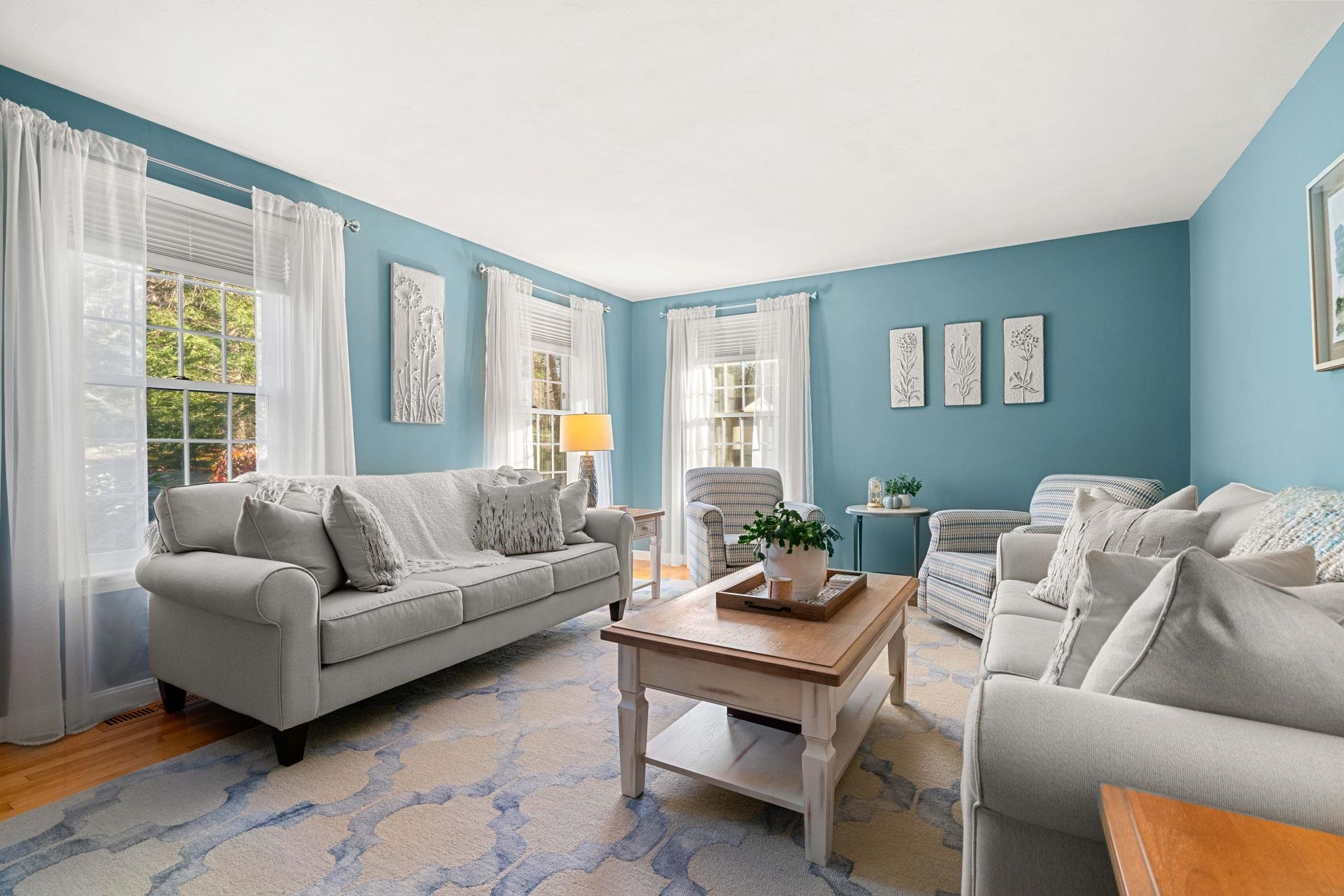 77 Stowell Road Bedford, NH 03110 - Photo 6 of 46