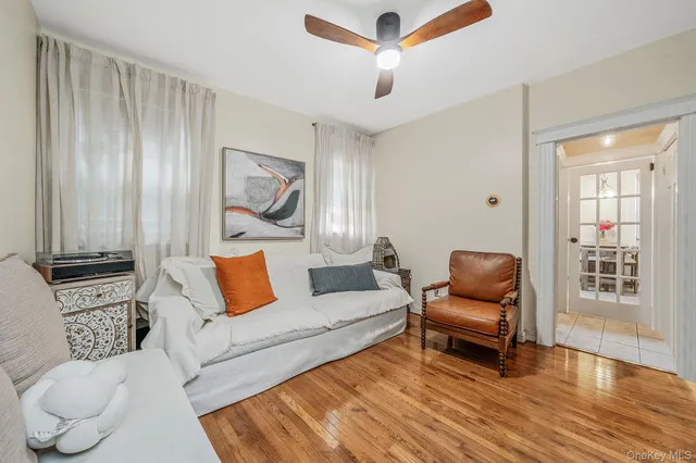 $898,000 | 58-07 Maspeth Avenue | Maspeth