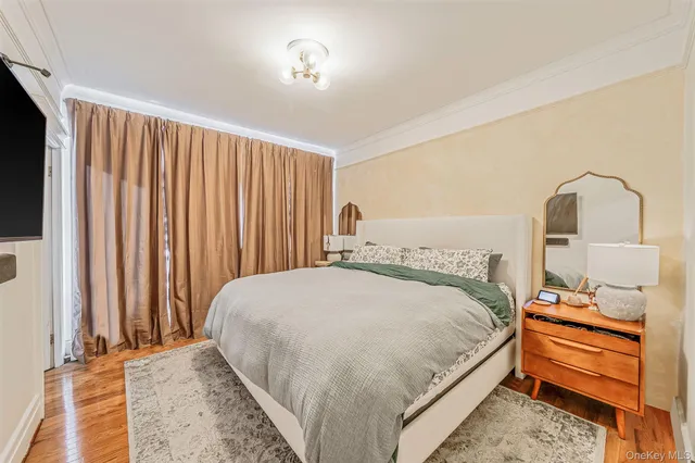 $898,000 | 58-07 Maspeth Avenue | Maspeth