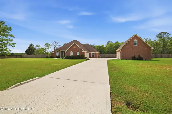 $525,000 | 8500 Julias Drive, Vancleave, MS 39565